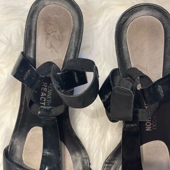 Kenneth Cole Reactions, Wedge, Size 8 and half - Picture 3 of 7